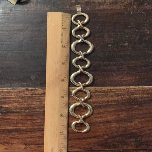 Monet oval link bracelet - Picture 2 of 4